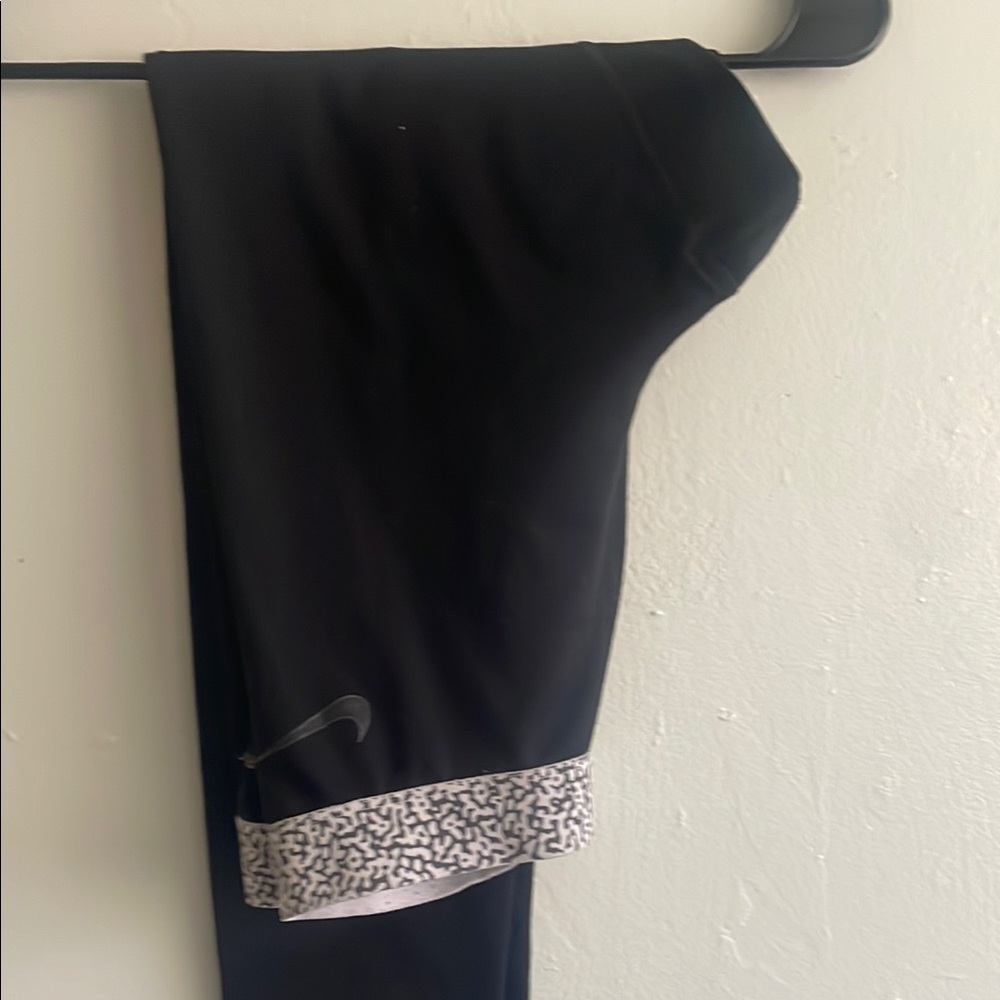 Nike Black Leggings with Patterned Cuff